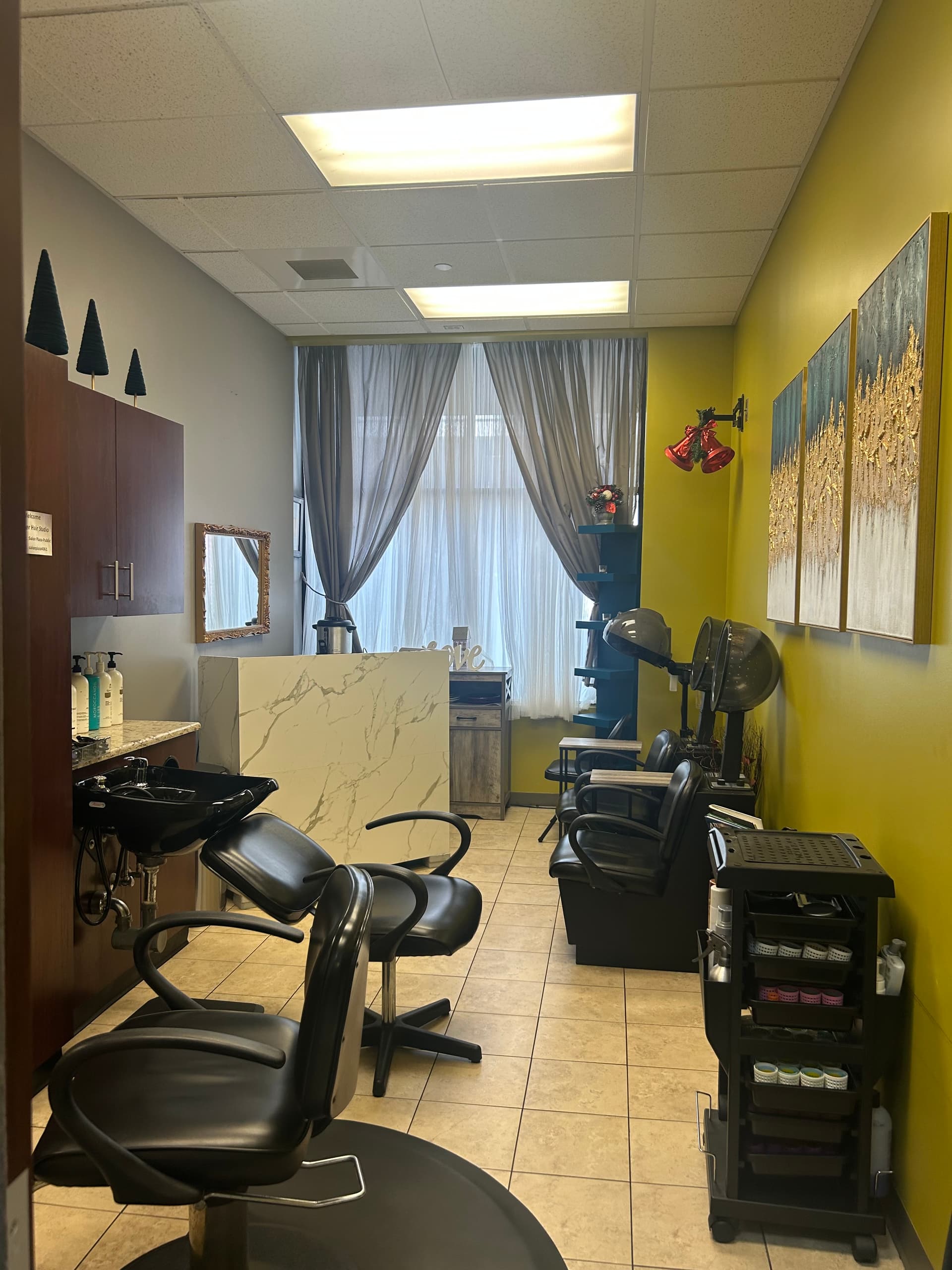 Inside Abenezer Hair Studio